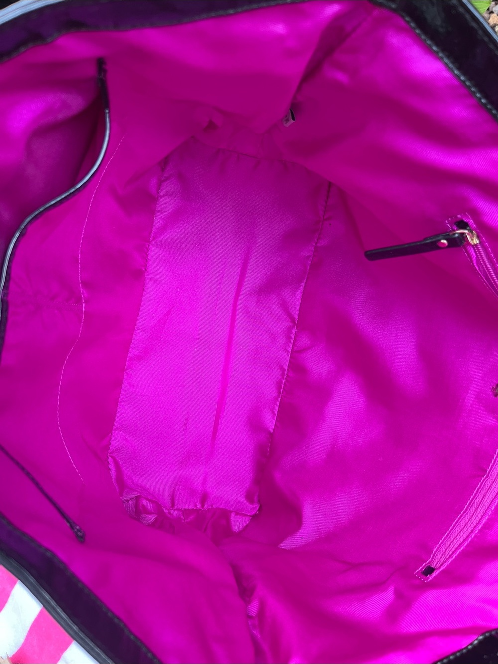 Kate Spade Pink, Purple & Red Woven Chevron Tote EUC 11 x 12 x 6.5 - Picture 7 of 9